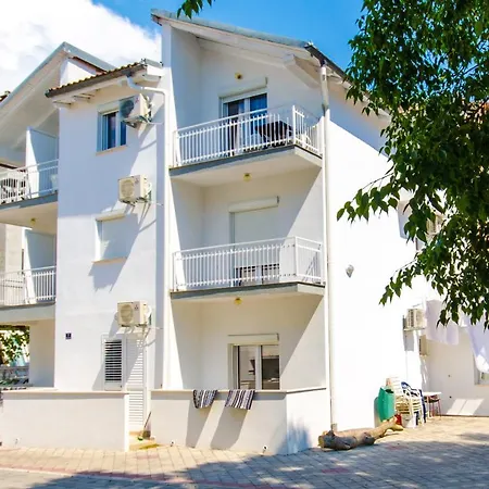 Apartment Adria *